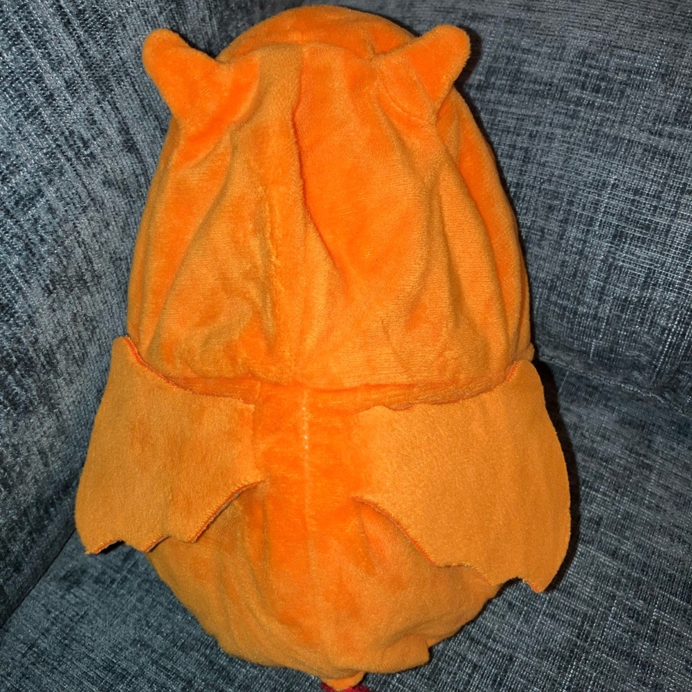 Ichiban Kuji Pikachu Sleeping Plush Charizard Last One Prize Banpresto Japan - Picture 7 of 7